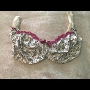 Freya 38E white patterned bra with pink lace detail